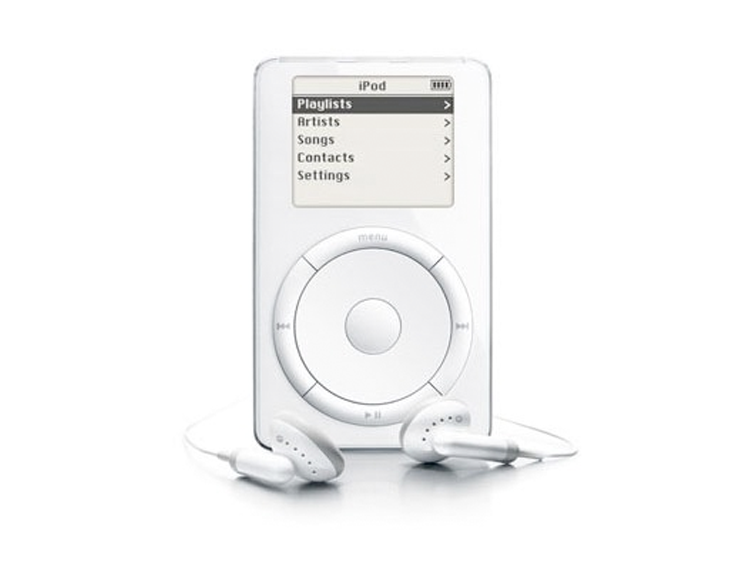 L'Apple iPod: primo modello lanciato a ottobre 2001