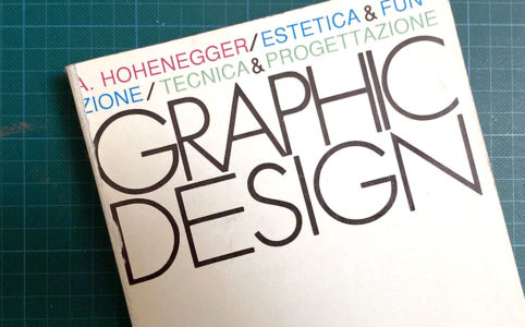 raphic Design Estetica & Funzione/Tecnica & Progettazione di Alfred Hohenegger: Copertina del libro della Biblioteca Amnesia